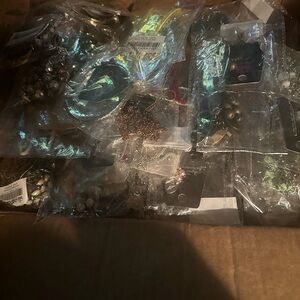 125 pieces of costume jewelry
